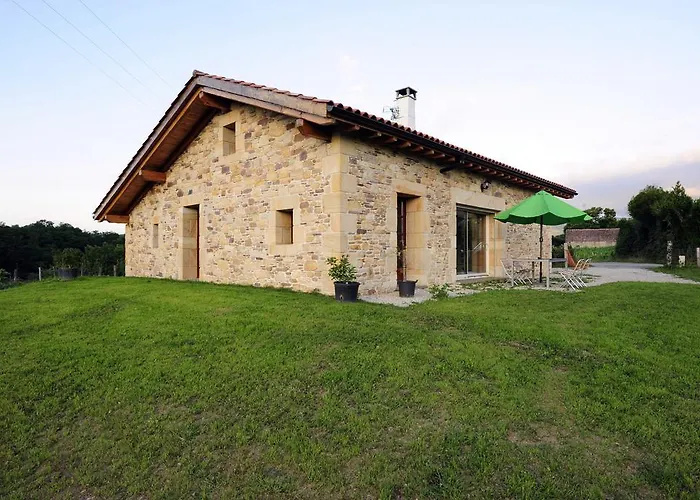 بيت للعطل Anikunborda